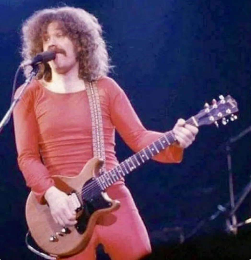 Indianapolis, IN · 1976-12-10