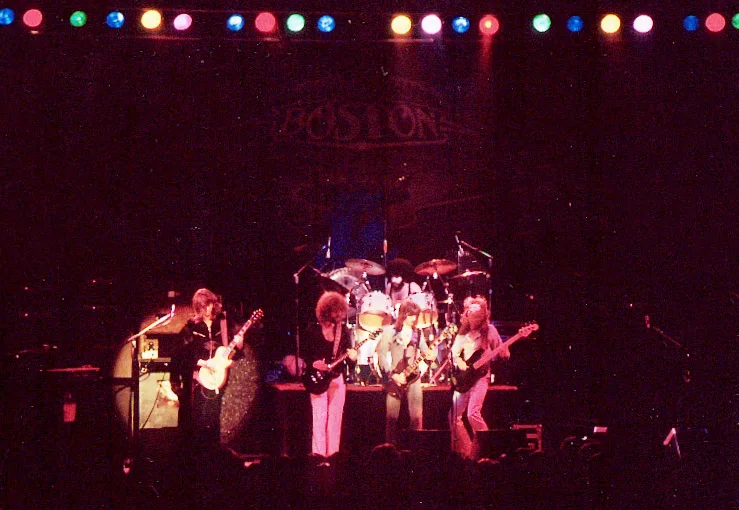 Cincinnati, OH · 1976-10-02