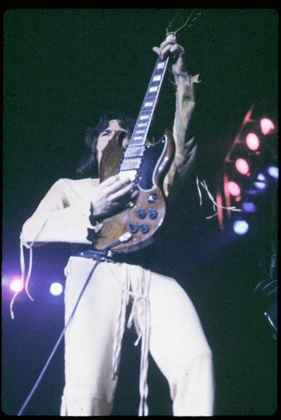 Boston, MA · 1976-08-10