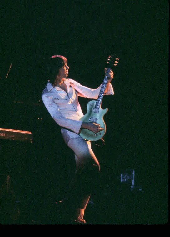 Cincinnati, OH · 1977-03-04