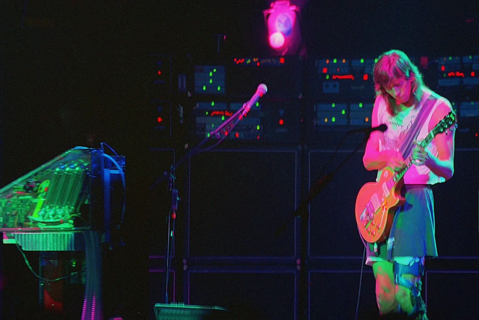 Holmdel, NJ · 1997-07-08